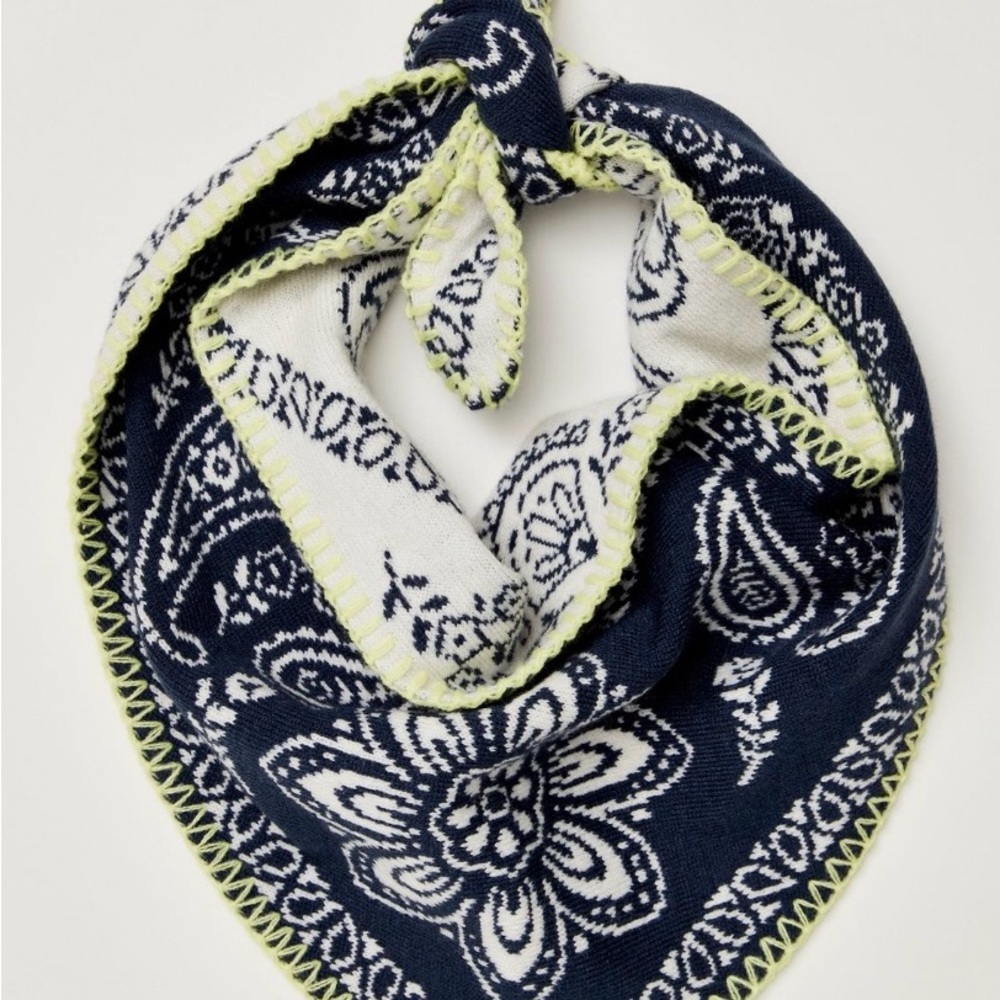 Free People Carmen Knitted Triangle Bandana